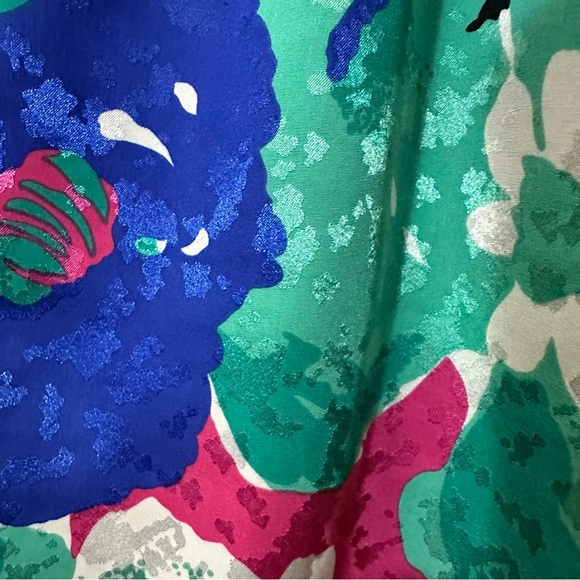 Women’s vintage floral multi color blouse plus size - Picture 3 of 4